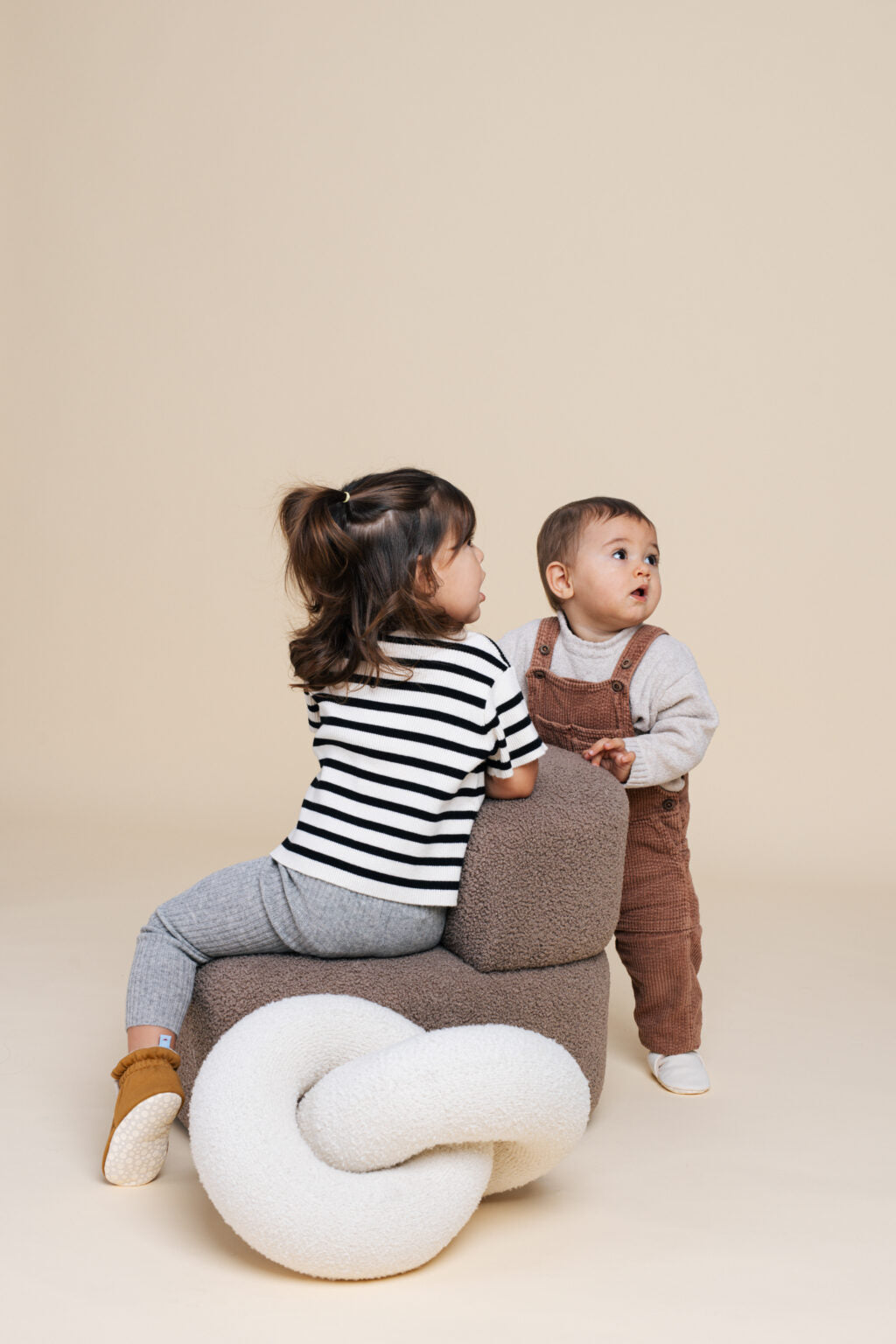 Baby Booties Fluffy Honey Mustard (Inverno) - Zás Trás for Babies