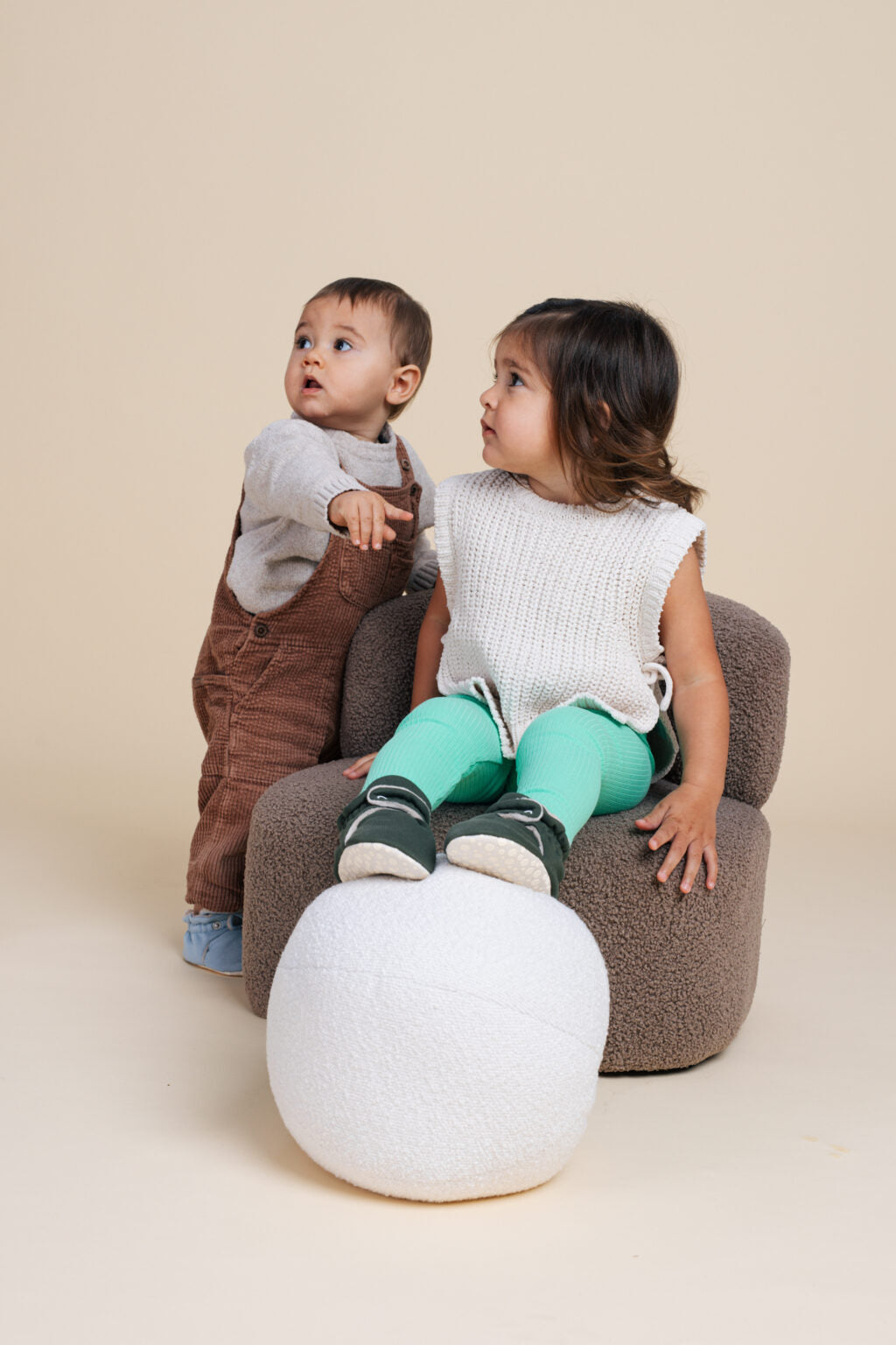 Baby Booties Fluffy Olive Treat (Inverno) - Zás Trás for Babies