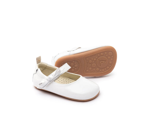Sabrinas Dorothy White- Tip Toey Joey