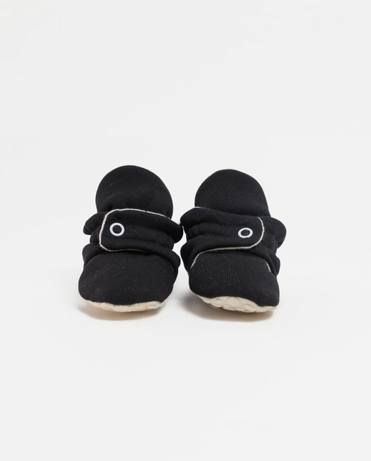 Baby Booties Fluffy Black Frosting (Inverno) - Zás Trás for Babies