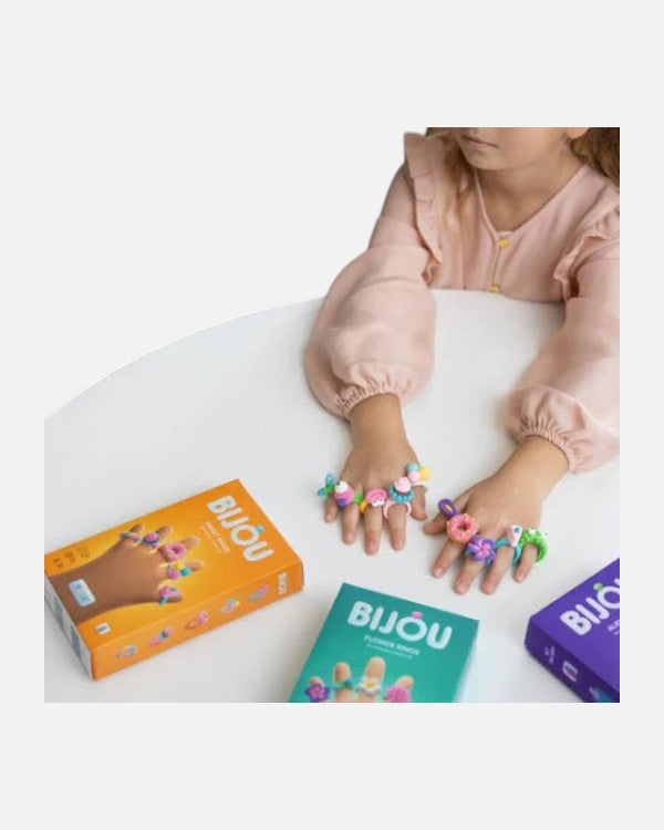 Bijou Flowers Rings - Hey Clay